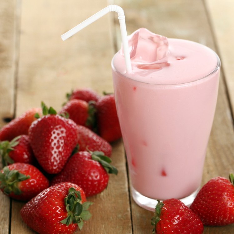 فراولة حليب