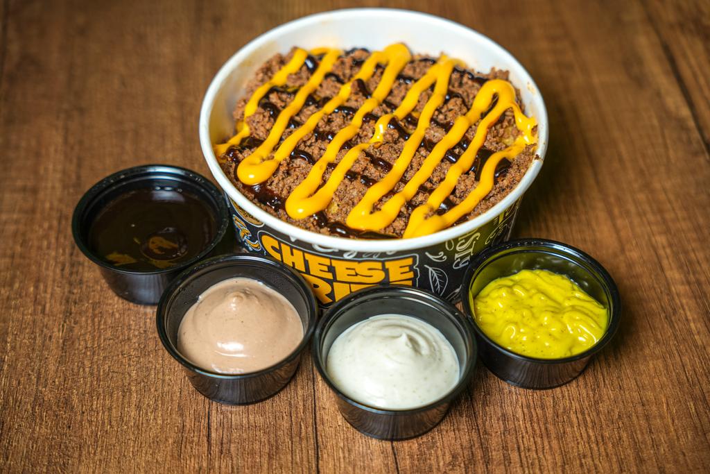 طبق ميت اند فرايز