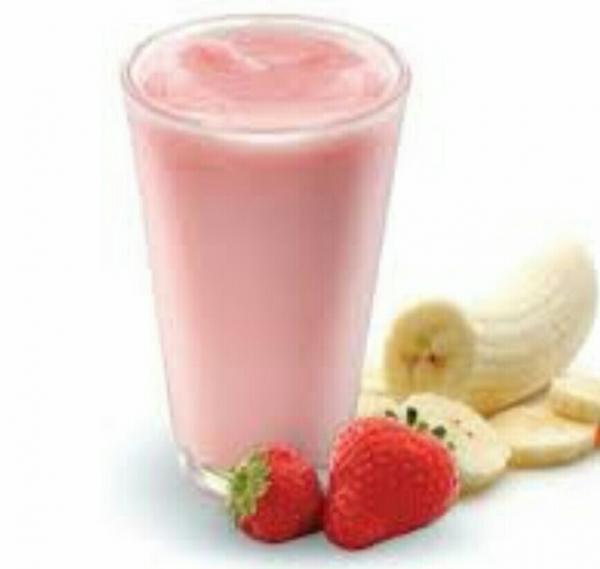 موز وفراولة